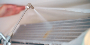 エアコン内部高圧洗浄